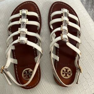 Tory Burch sandal. Size 6.5